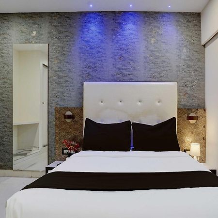 מומביי Hotel O Golden Star מראה חיצוני תמונה
