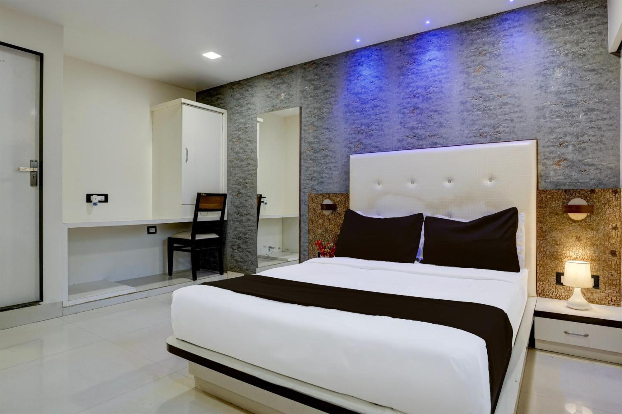 מומביי Hotel O Golden Star מראה חיצוני תמונה