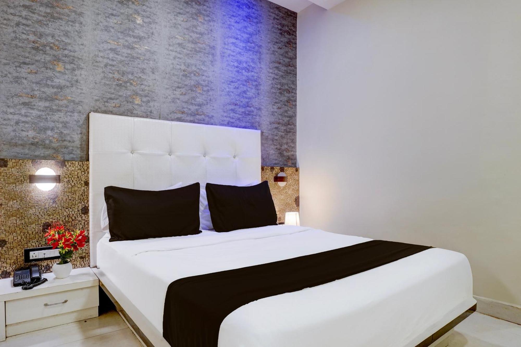 מומביי Hotel O Golden Star מראה חיצוני תמונה