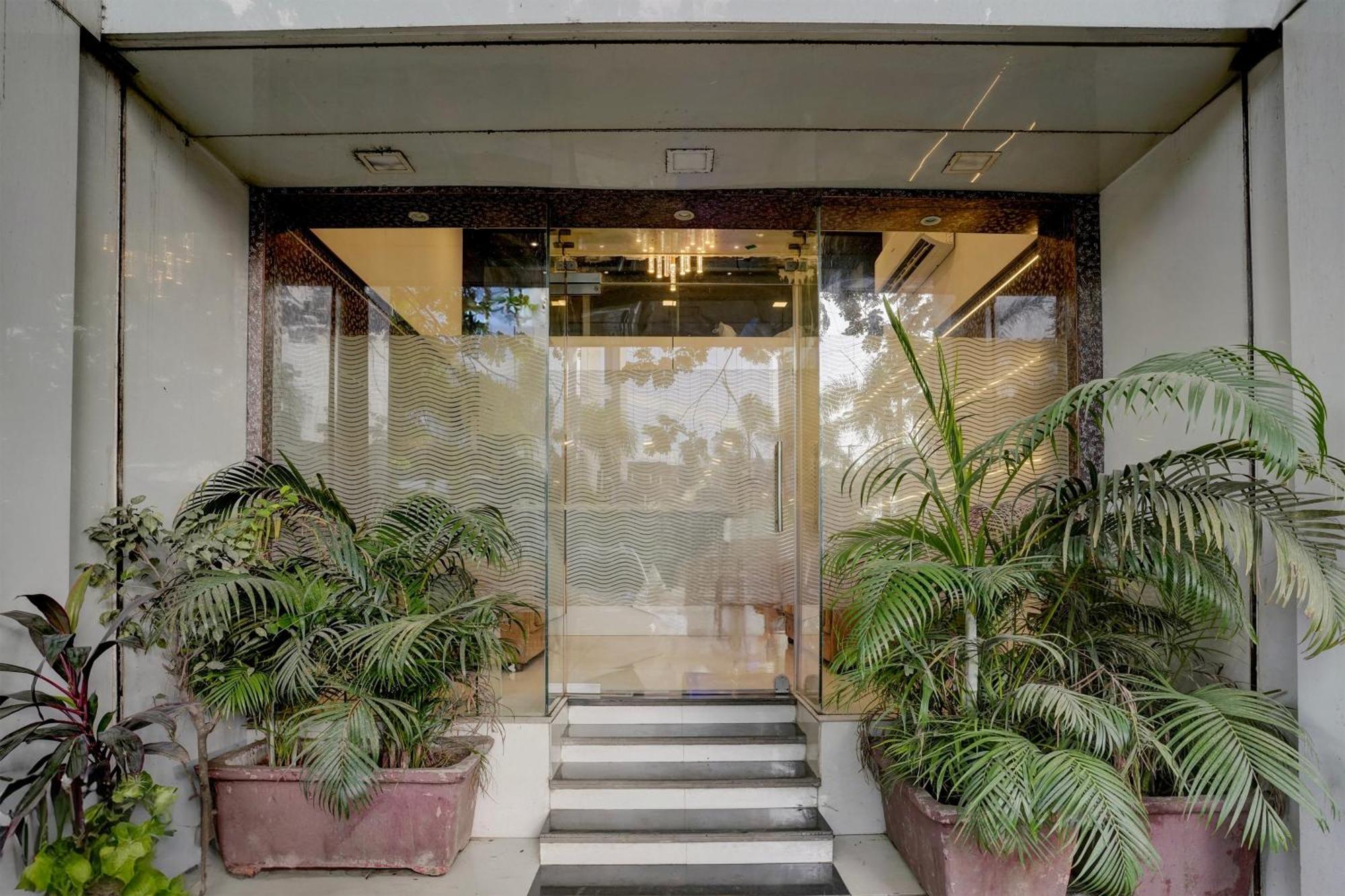 מומביי Hotel O Golden Star מראה חיצוני תמונה
